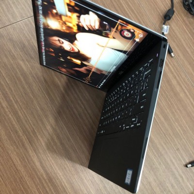 Dell XPS 13 9365 i7