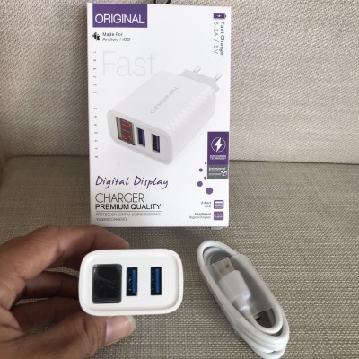 Bộ Sạc Original 3.1A - 2 Cổng Usb + đèn hiển thị Vol
