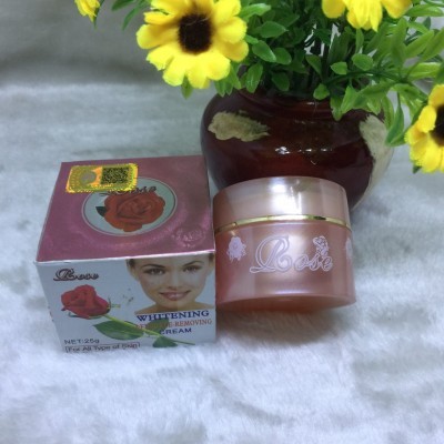Kem Face Hoa Hồng Đỏ